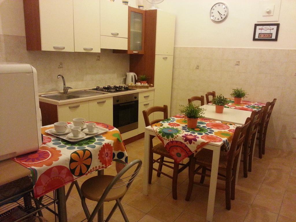 קטאניה B&B Sunflower חדר תמונה